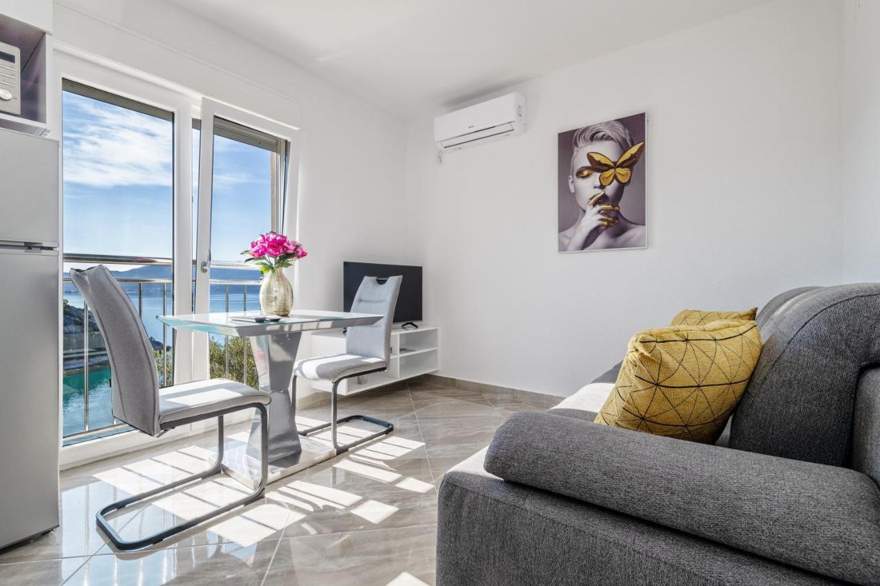Sunny Apartment Maslina Дуба Екстериор снимка